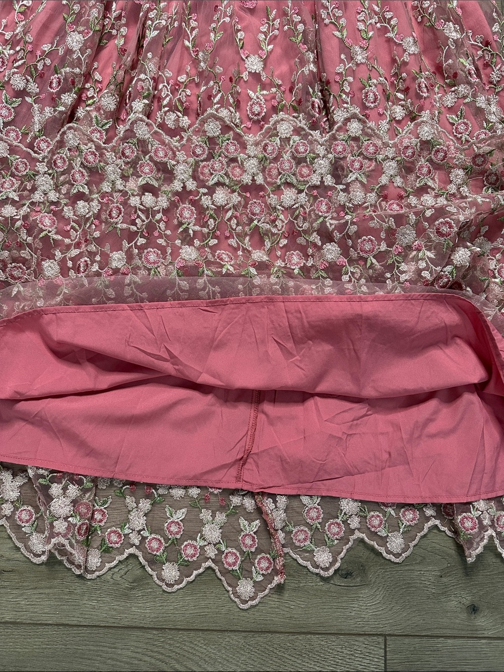 Ivy City Zoey Fairytale Floral Embroidered Garden Party Maxi Dress Pink Small - Picture 10 of 15